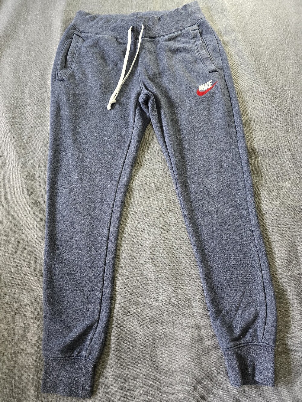 Nike Navy Gray NSW Heritage Jogger Sweatpants w/ Embroidered Red Swoosh Size S